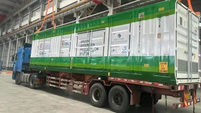 国富氢能首套出口马来西亚国家电网绿氢电解水系统成功发运