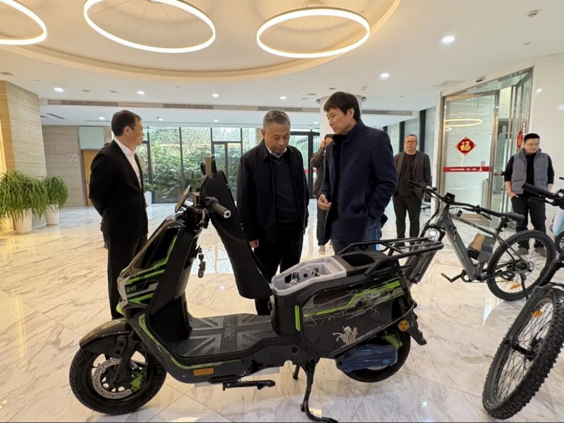 氢能两轮车不再只是实验室概念！这场沙龙叩响规模化应用大门