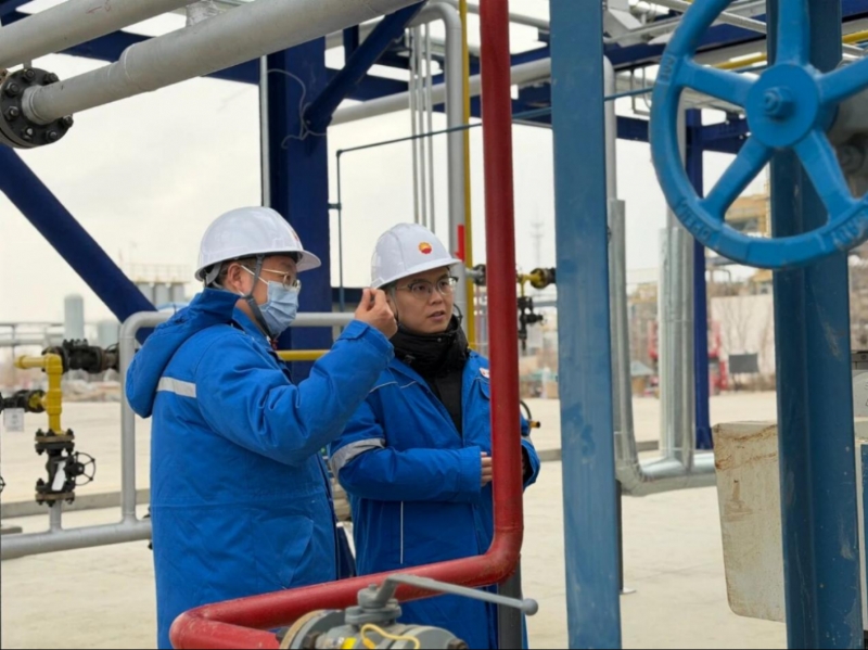 中石油克拉玛依石化氢气提纯项目顺利举行中交仪式